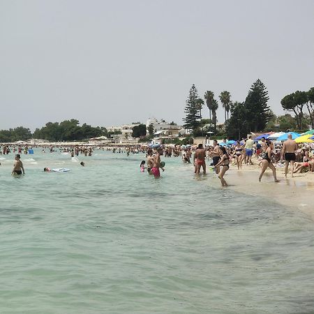 Appartamenti In Villa Polimnia Fontane Bianche Exteriör bild