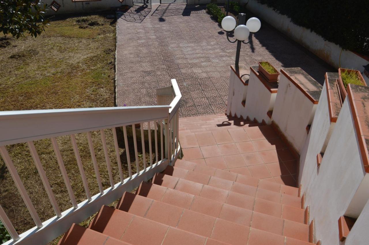 Appartamenti In Villa Polimnia Fontane Bianche Exteriör bild