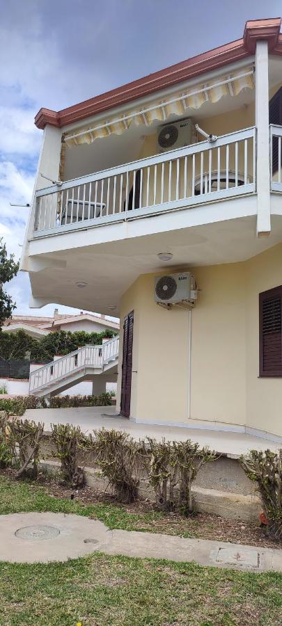 Appartamenti In Villa Polimnia Fontane Bianche Exteriör bild
