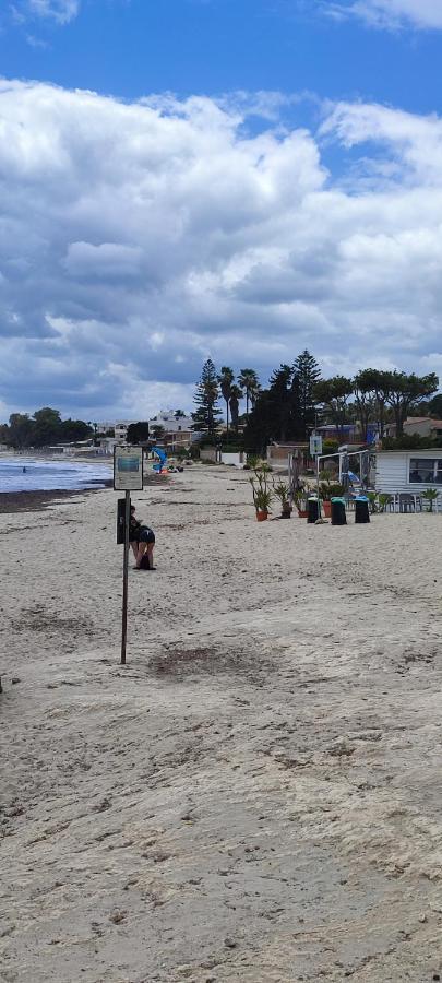 Appartamenti In Villa Polimnia Fontane Bianche Exteriör bild