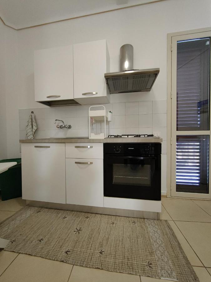 Appartamenti In Villa Polimnia Fontane Bianche Exteriör bild