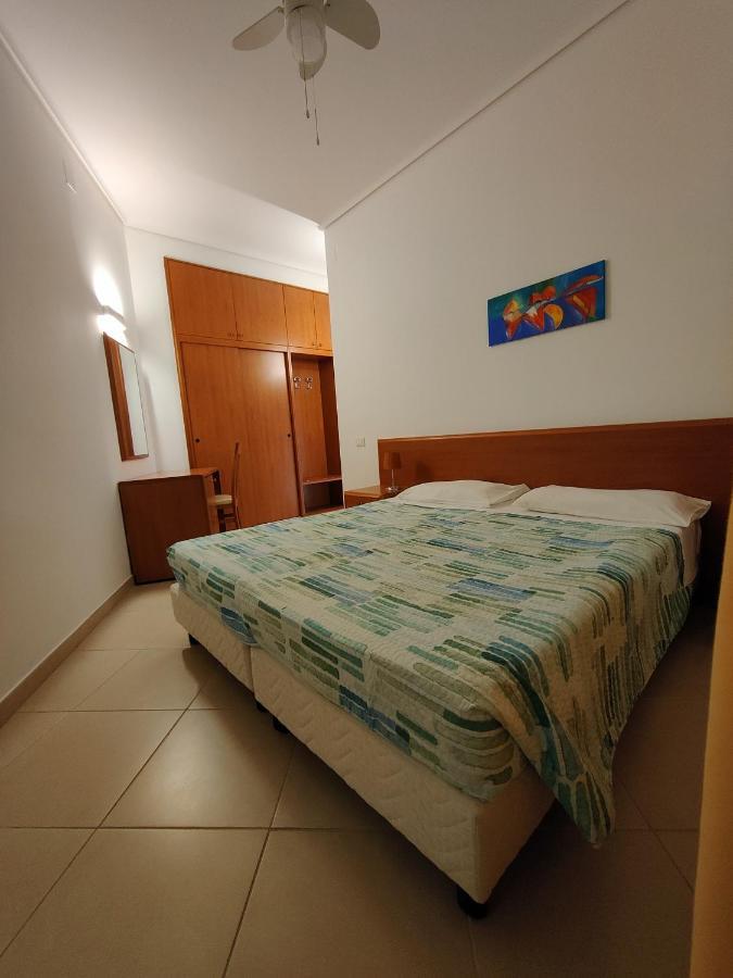 Appartamenti In Villa Polimnia Fontane Bianche Exteriör bild