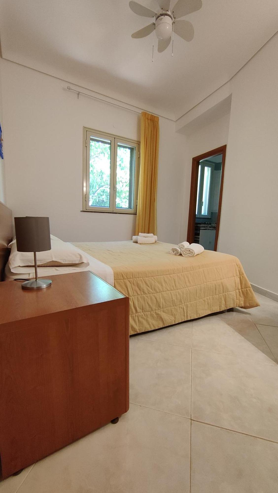 Appartamenti In Villa Polimnia Fontane Bianche Rum bild