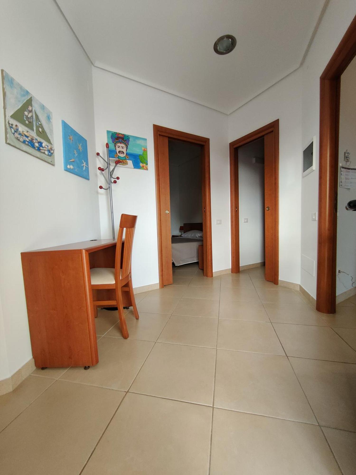Appartamenti In Villa Polimnia Fontane Bianche Rum bild